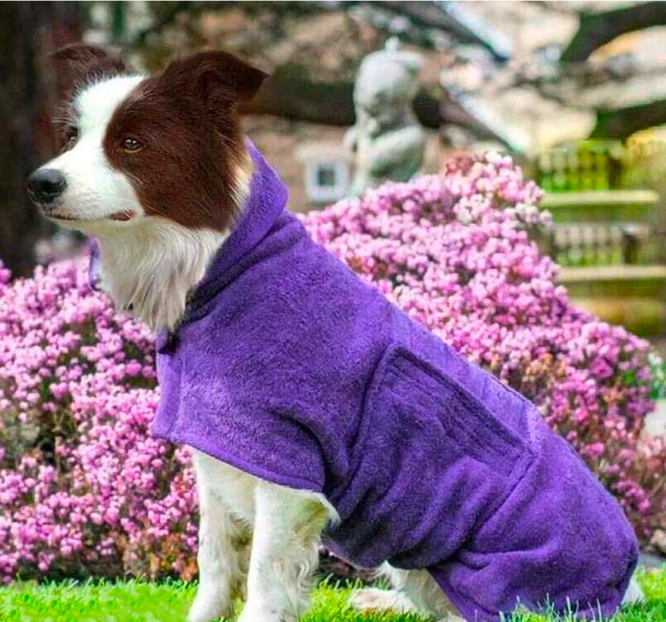 Quick-Dry Pet Bathrobe for Dogs & Cats | No More Wet Floors or Shivers